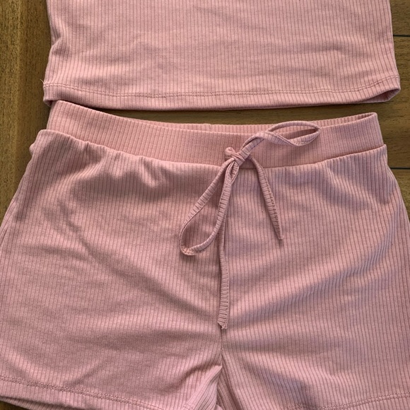 Pink set - Picture 2 of 3